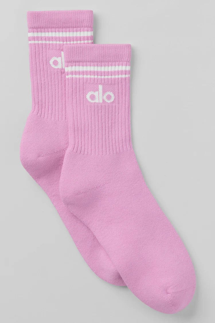 Athletic Wear: Yoga Half-Crew Throwback Sock