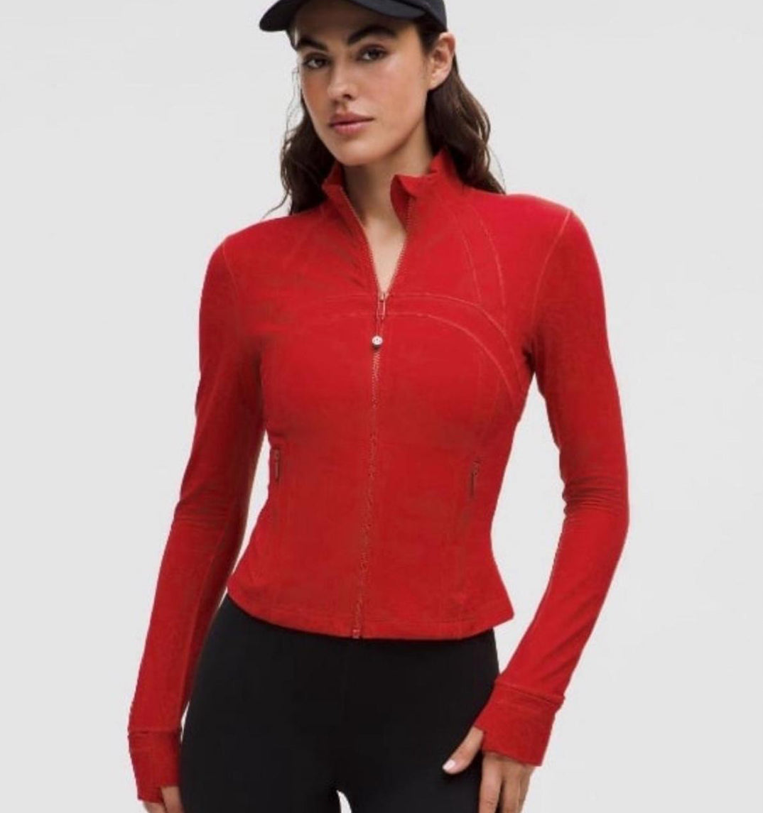 Athletic Wear: RED CROPPED LEGGINGS SET