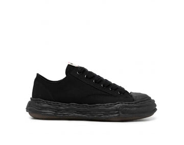 MAISON MIHARA: PETERSON23 LOW TOP SNEAKER