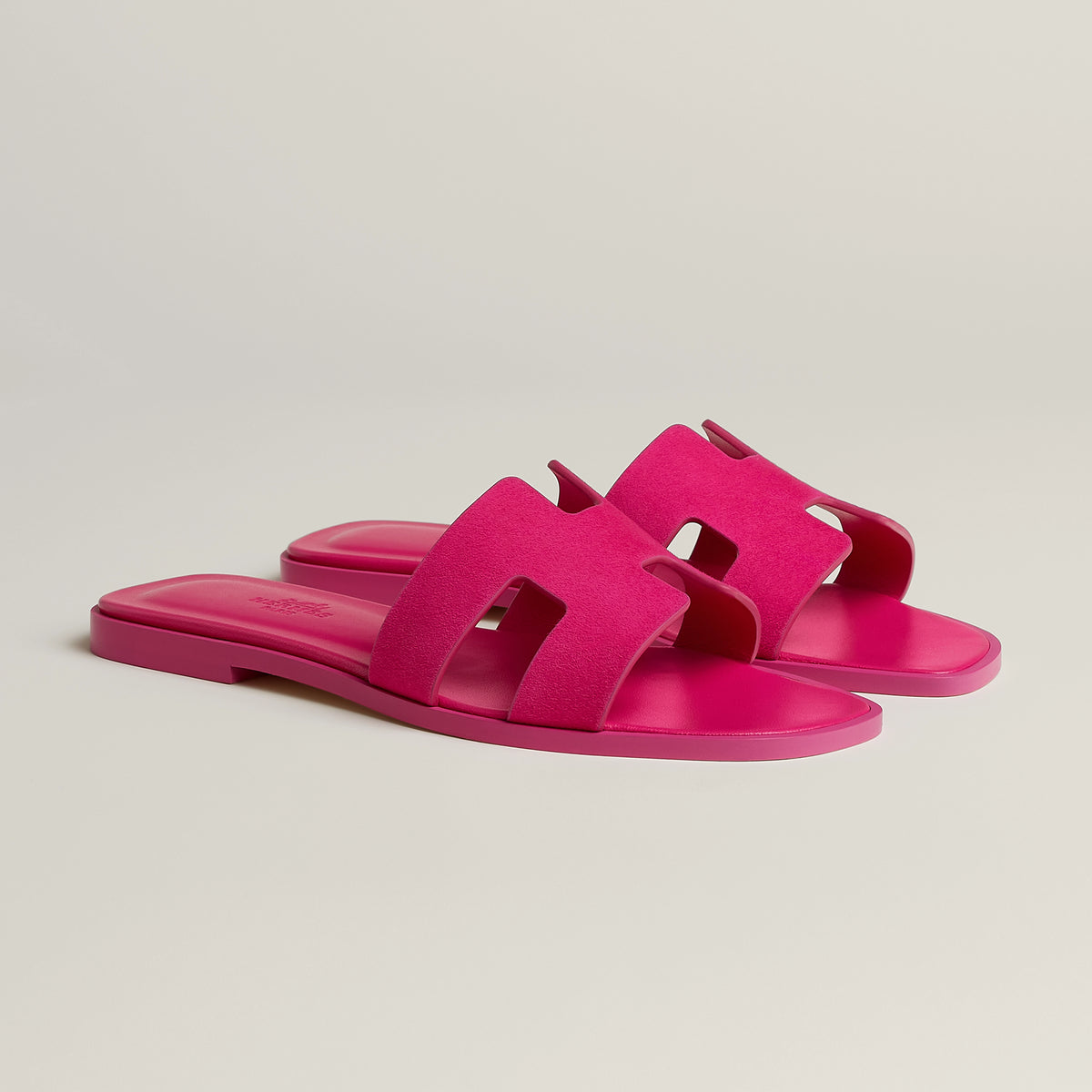 HMS: ROSE SAKURA ORAN SANDALS