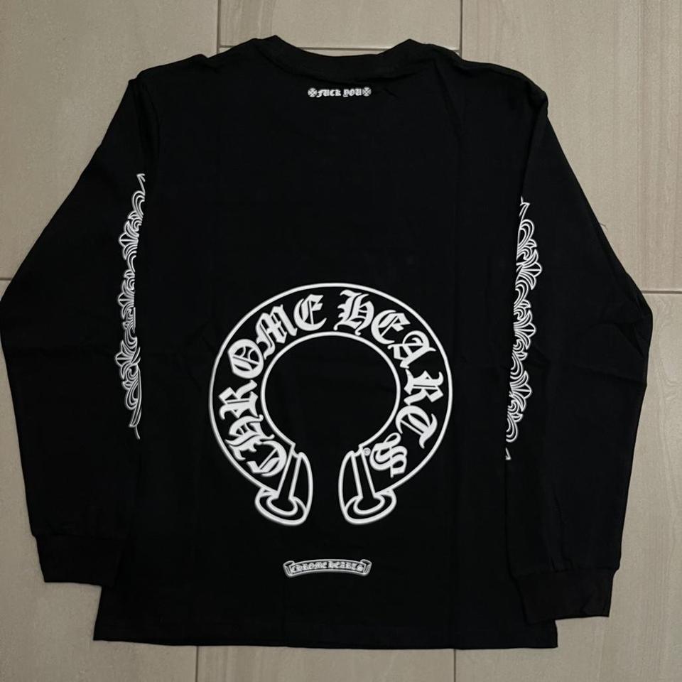 CH: Black Horseshoe Longsleeve Tee